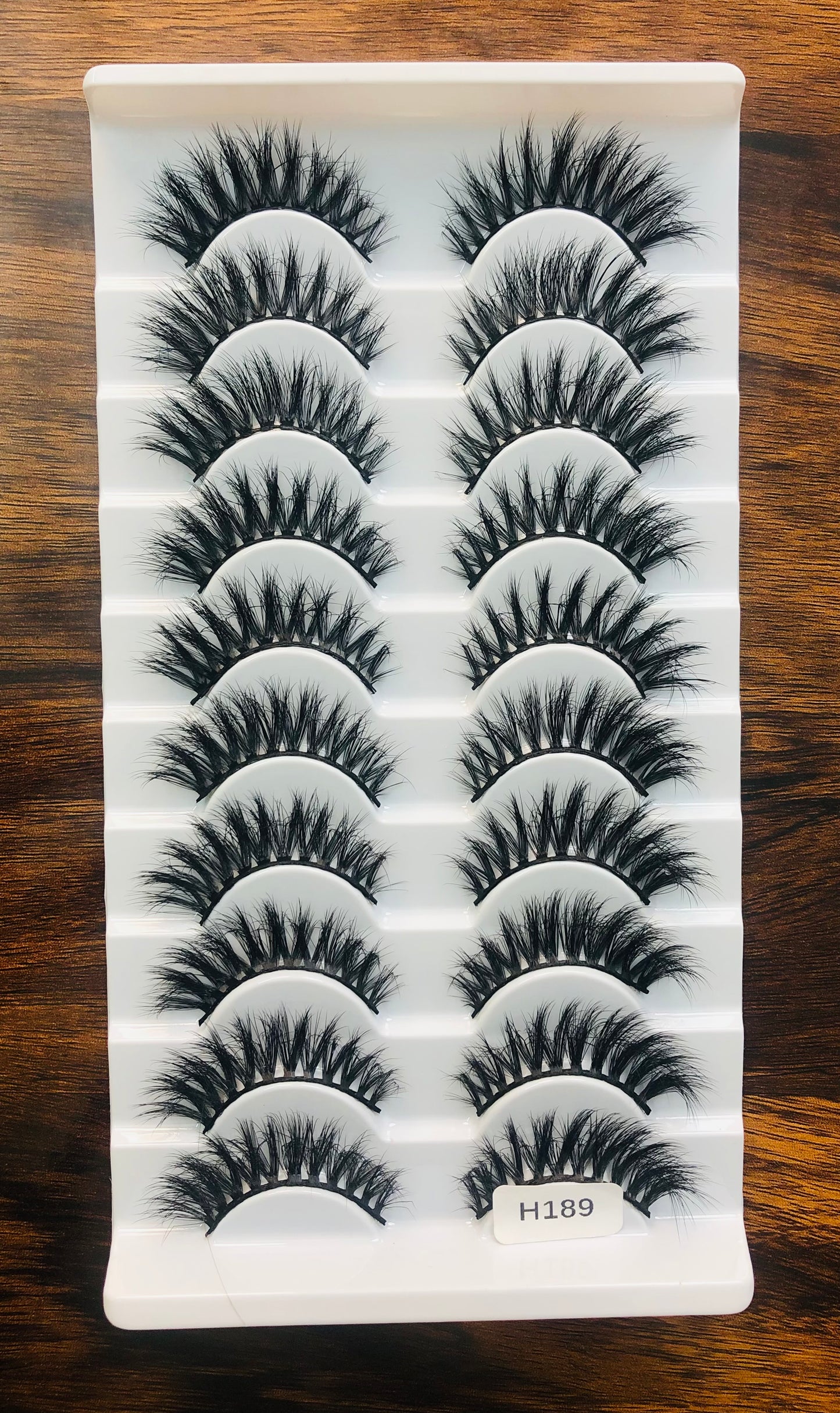 Eyelashes, Style H189, Premium and Natural Eyelashes