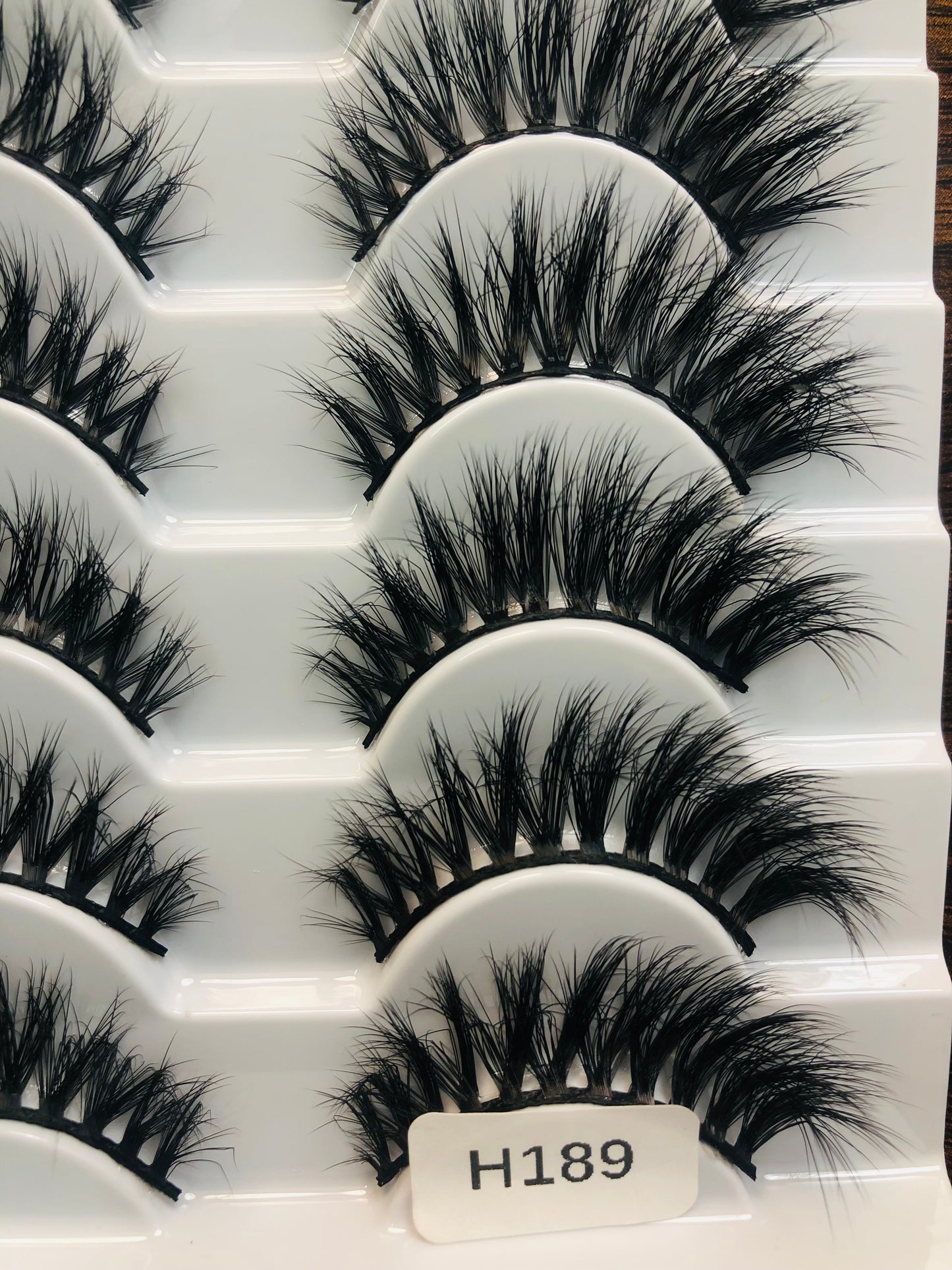 Eyelashes, Style H189, Premium and Natural Eyelashes