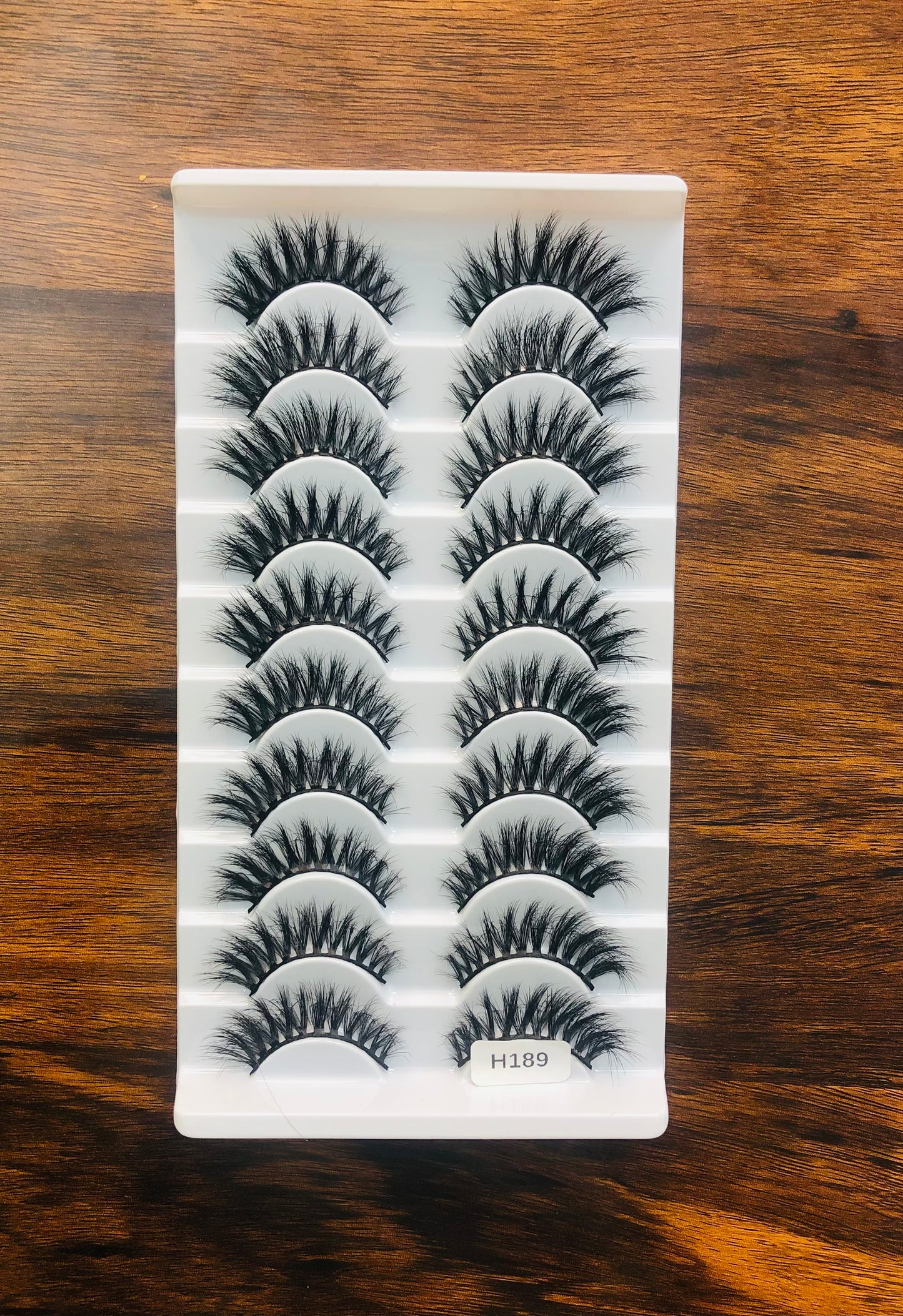 Eyelashes, Style H189, Premium and Natural Eyelashes