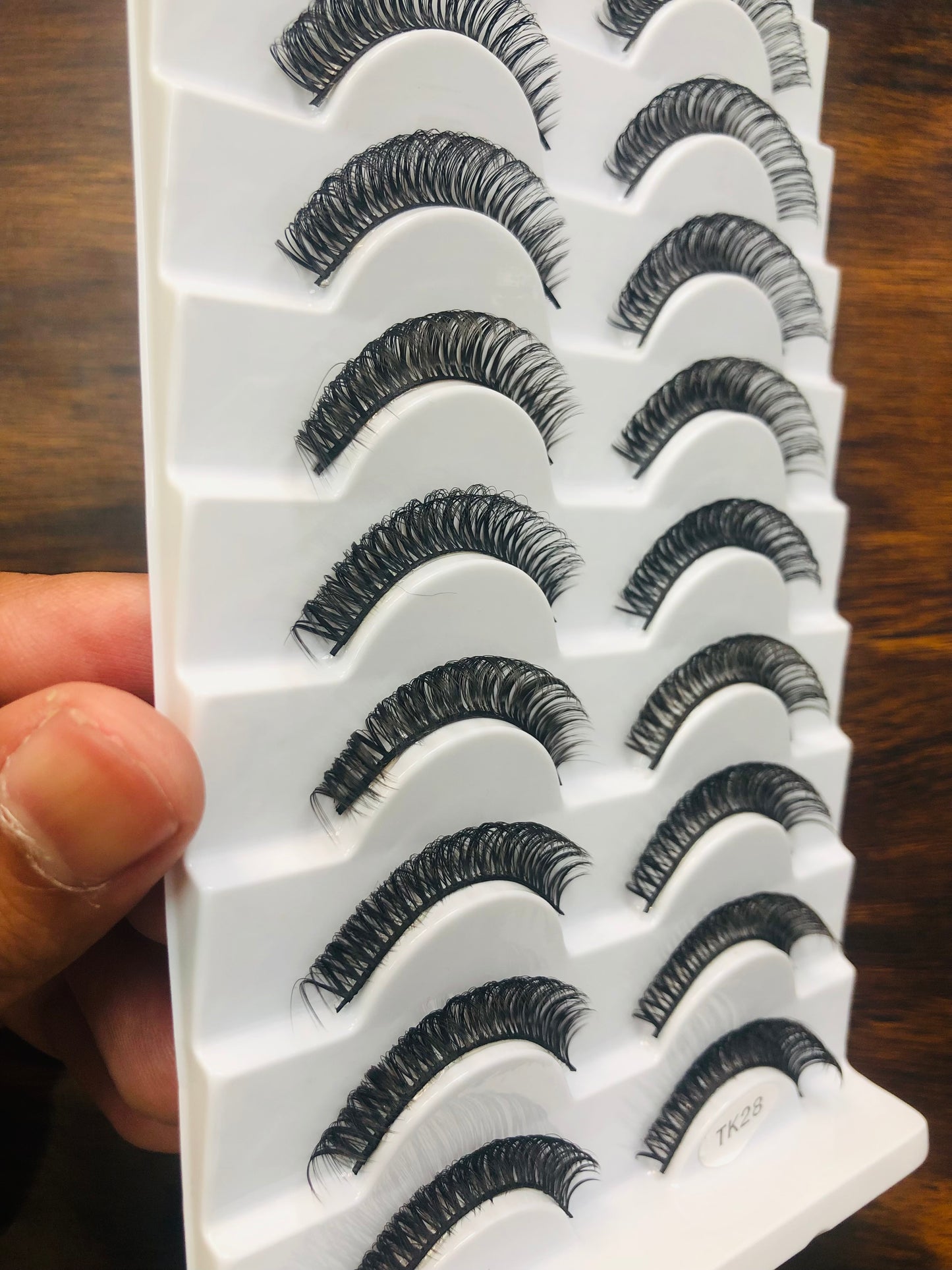 Eyelashes, Style TK28, Premium and Natural Eyelashes (curved)