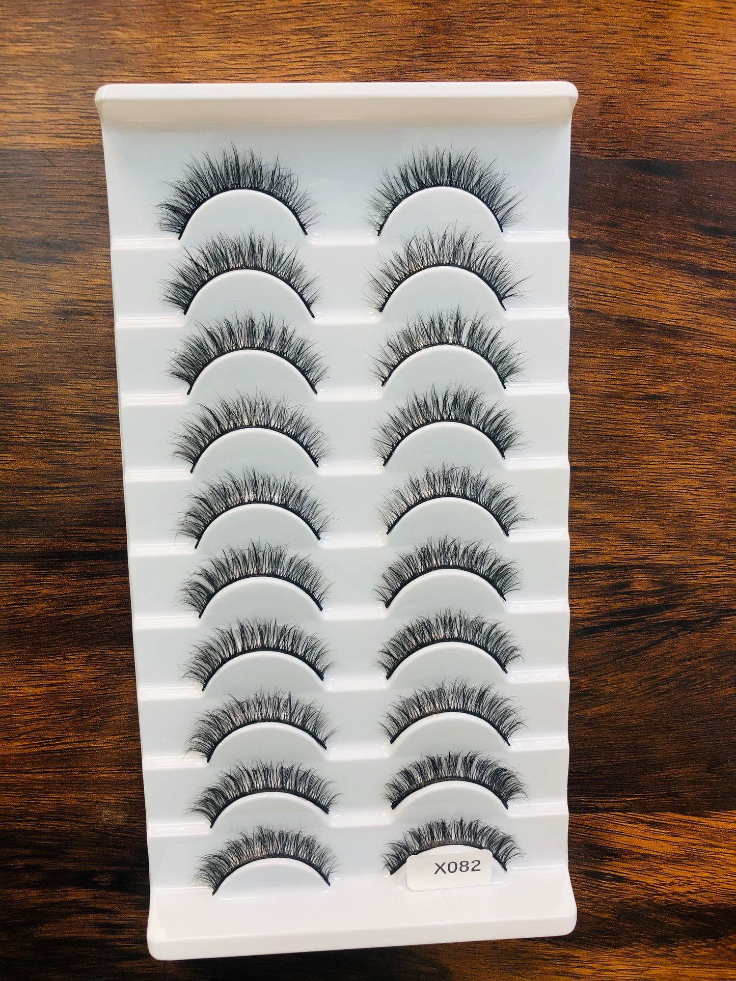 Eyelashes, Style X082, Premium and Natural Eyelashes