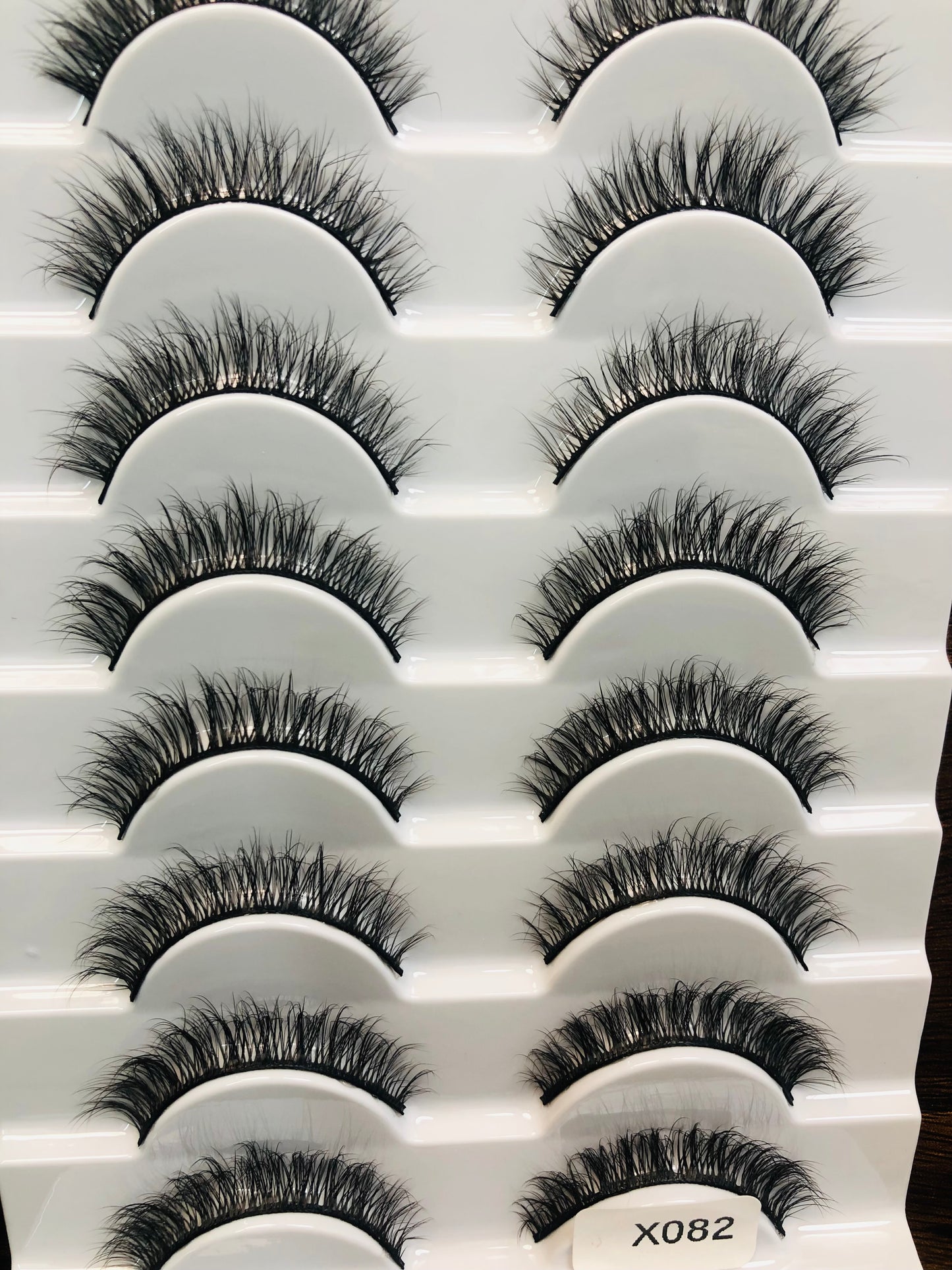 Eyelashes, Style X082, Premium and Natural Eyelashes