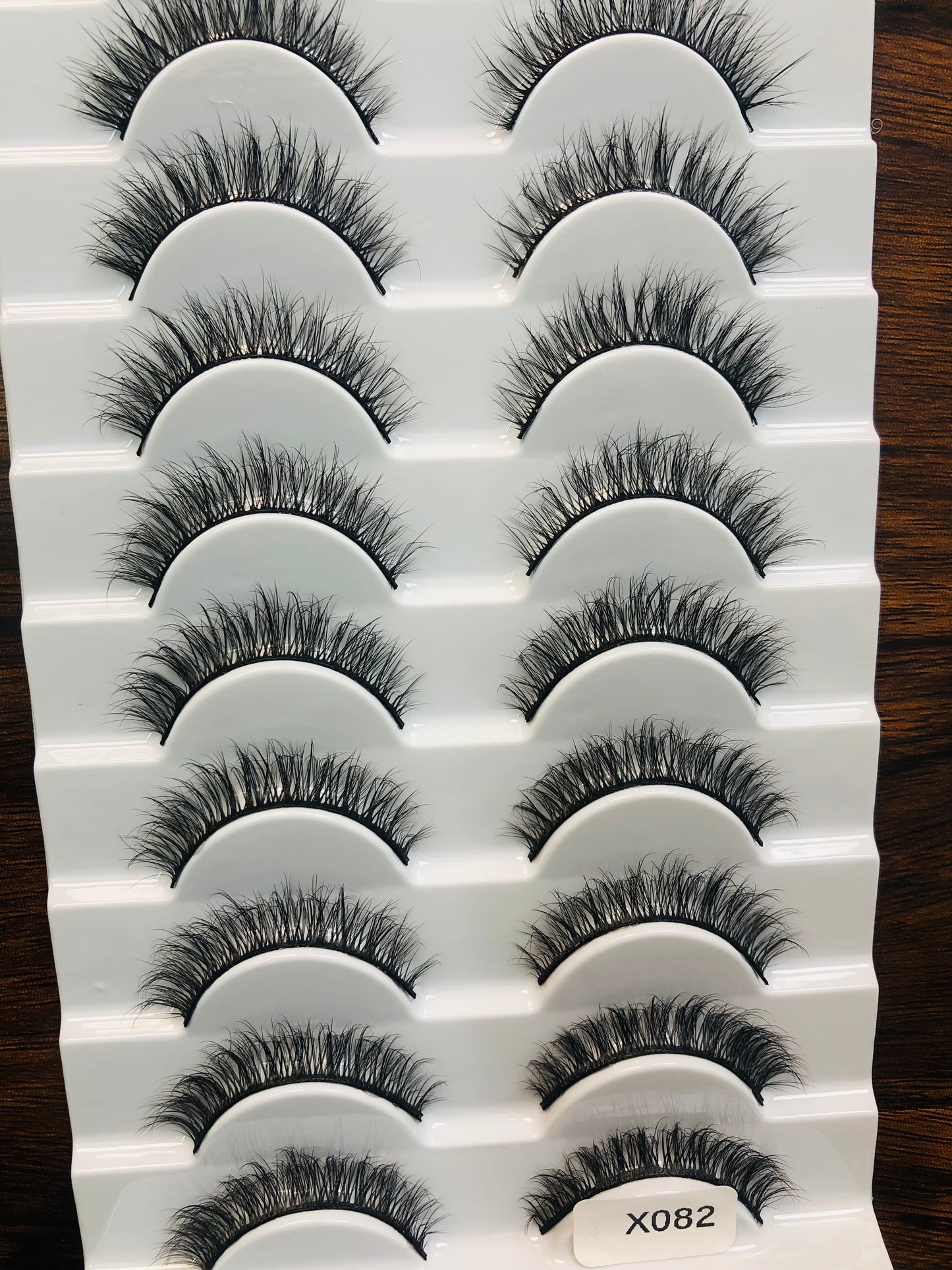 Eyelashes, Style X082, Premium and Natural Eyelashes