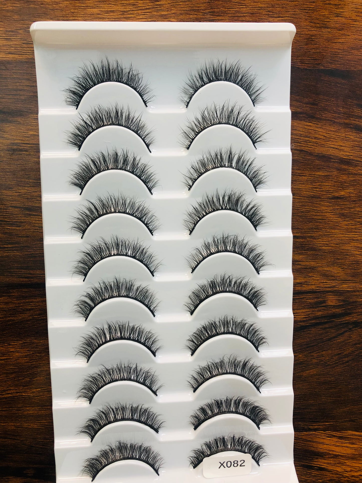 Eyelashes, Style X082, Premium and Natural Eyelashes